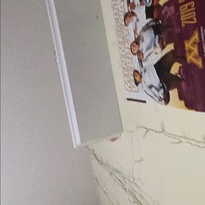 Meet your Posher, Ella